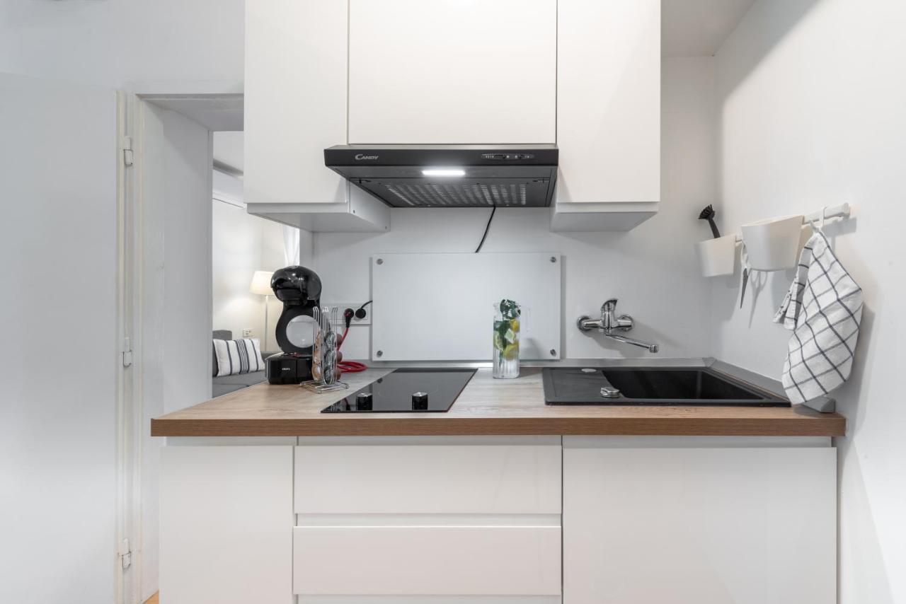 Apartment Near Old Town, Free Parking & Huge Garden Дубровник Екстер'єр фото