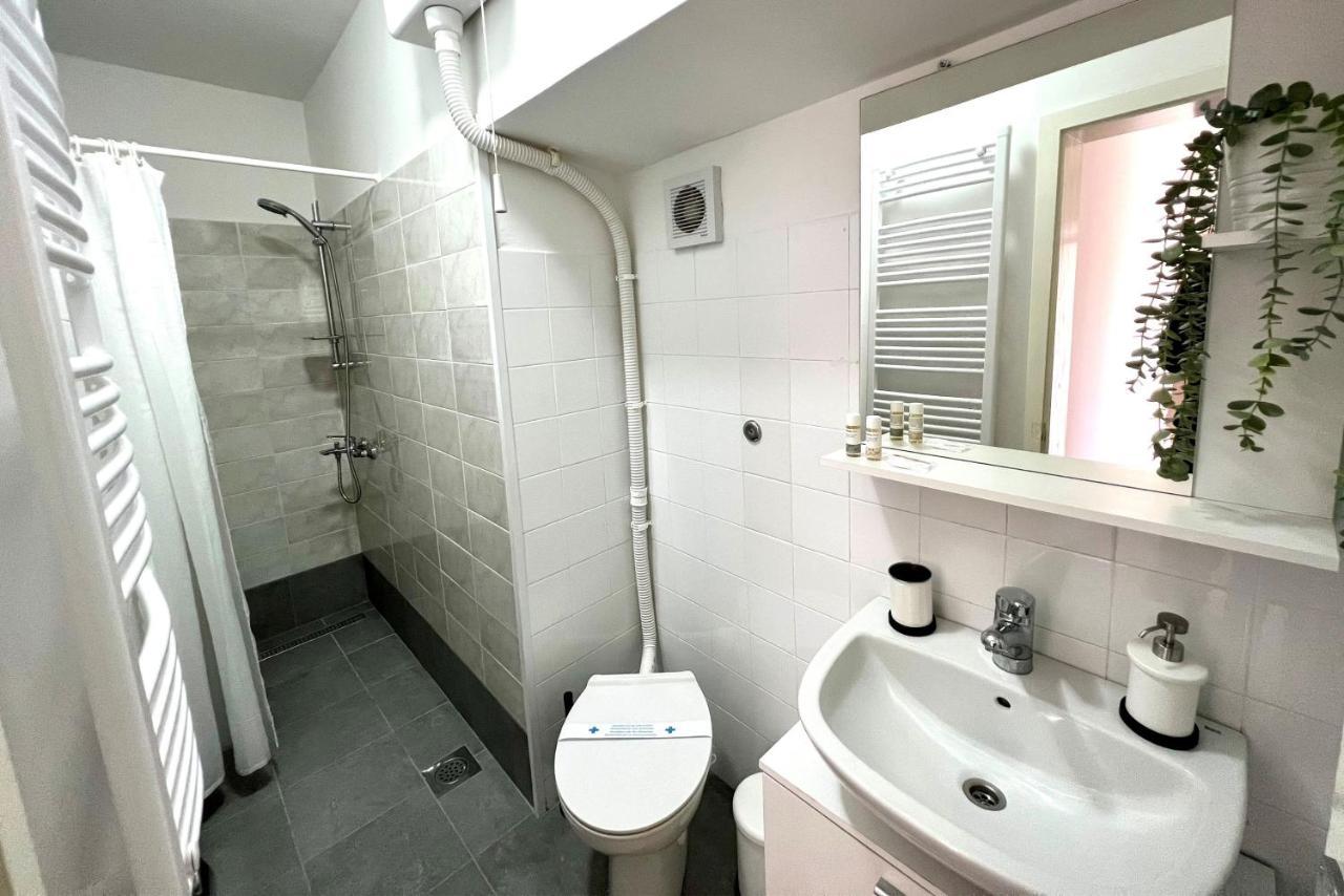 Apartment Near Old Town, Free Parking & Huge Garden Дубровник Екстер'єр фото